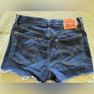 Levi dark washed shorts